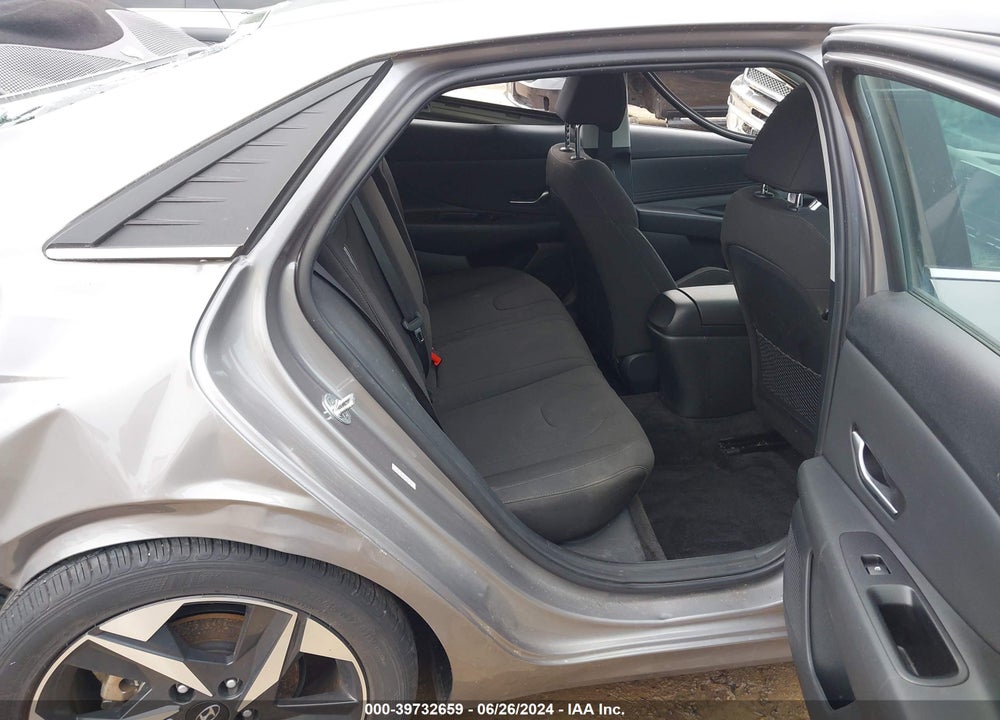 2022 HYUNDAI ELANTRA SEL VIN: KMHLN4AG2NU332504