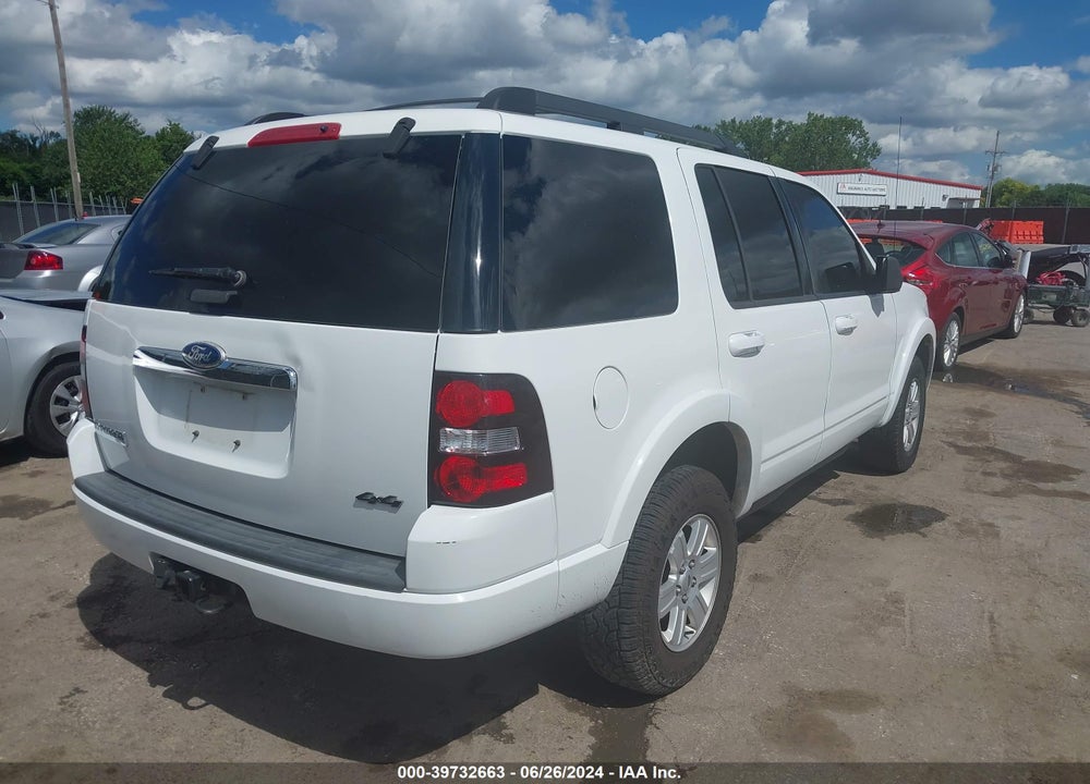 2010 FORD EXPLORER XLT VIN: 1FMEU7D84AUA59559
