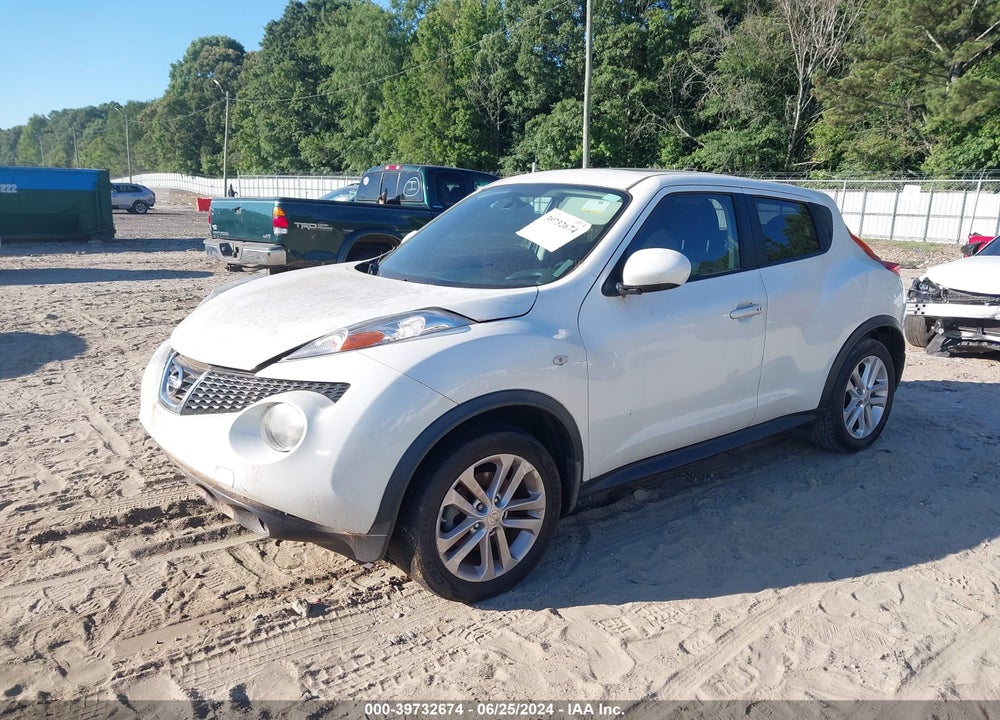 2013 NISSAN JUKE SV VIN: JN8AF5MR5DT216508