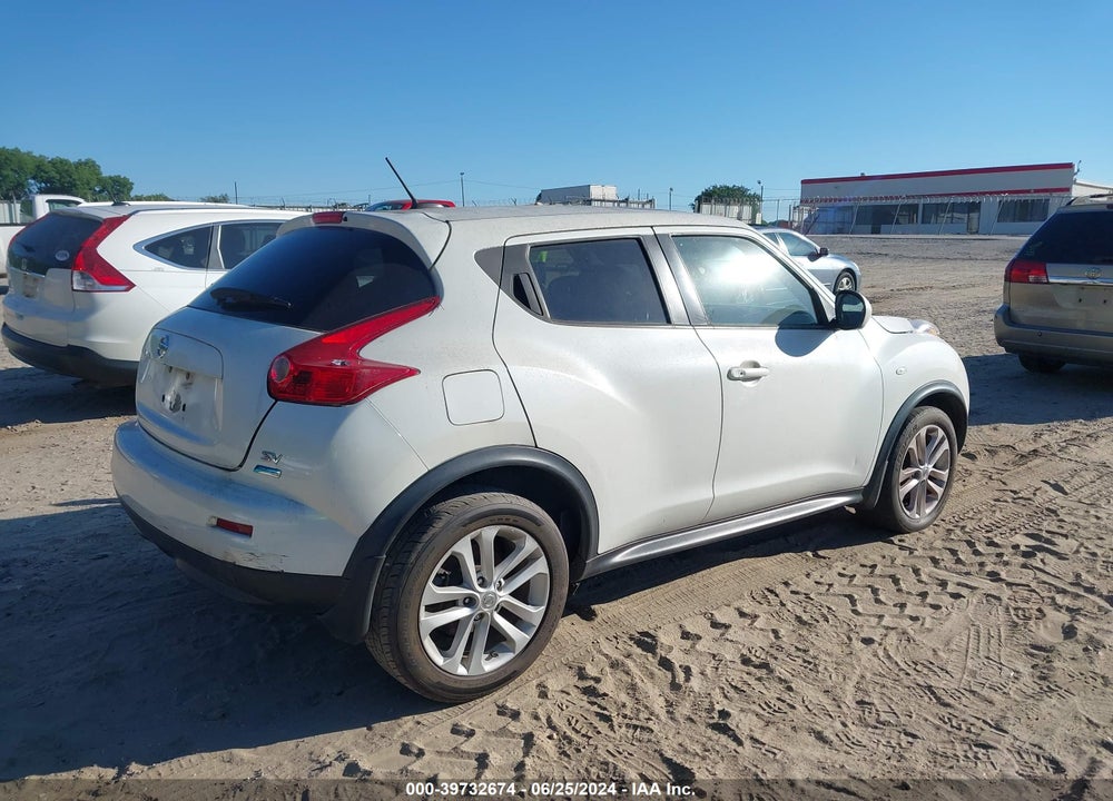 2013 NISSAN JUKE SV VIN: JN8AF5MR5DT216508