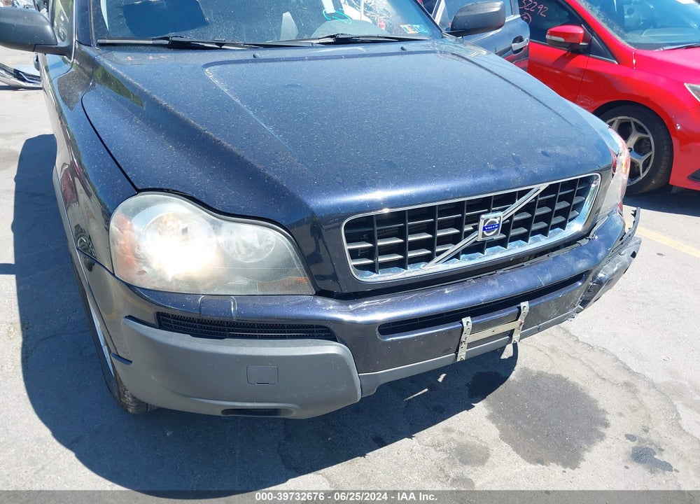 2005 VOLVO XC90 2.5T AWD VIN: YV1CZ592451172077