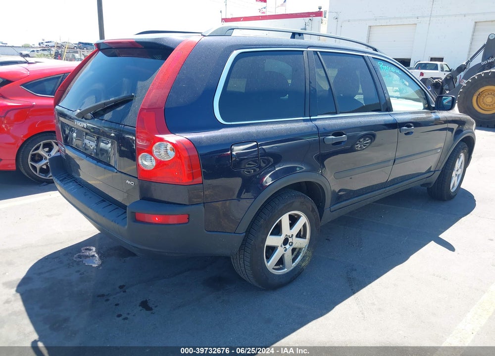 2005 VOLVO XC90 2.5T AWD VIN: YV1CZ592451172077