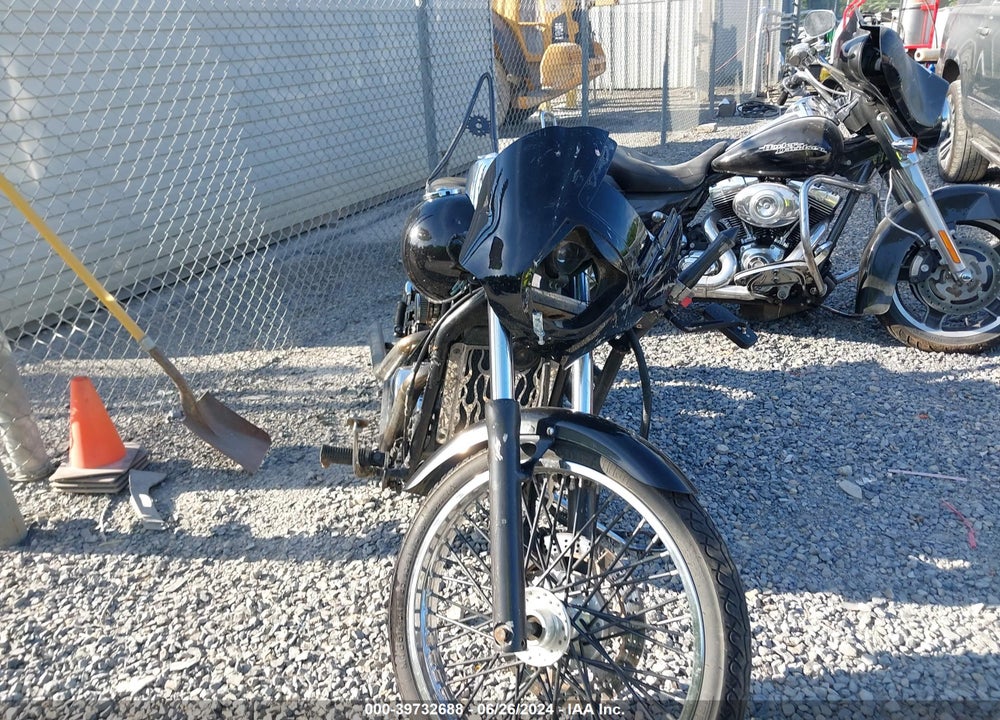 1998 KAWASAKI VN800 VIN: JKAVNCA12WB501026