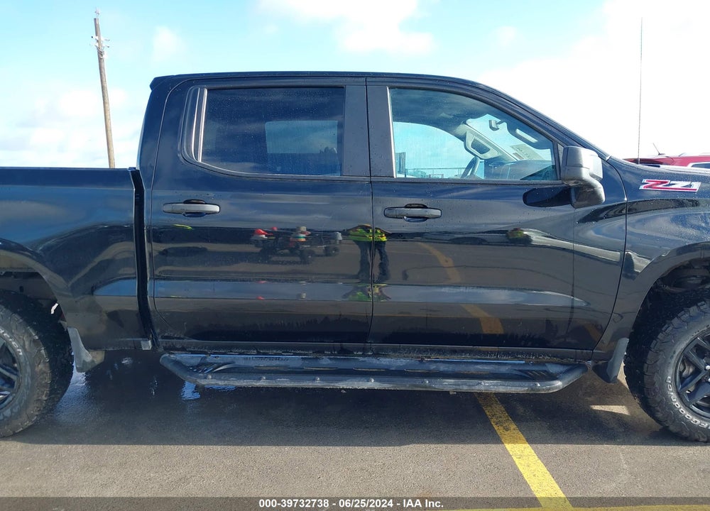 2021 CHEVROLET SILVERADO 1500 4WD SHORT BED CUSTOM TRAIL BOSS VIN: 1GCPYCEL8MZ164917