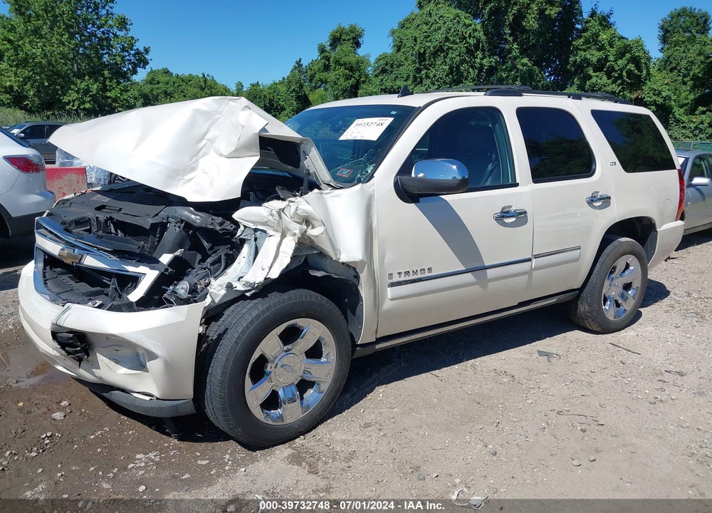 2009 CHEVROLET TAHOE LTZ VIN: 1GNFK330X9R181884