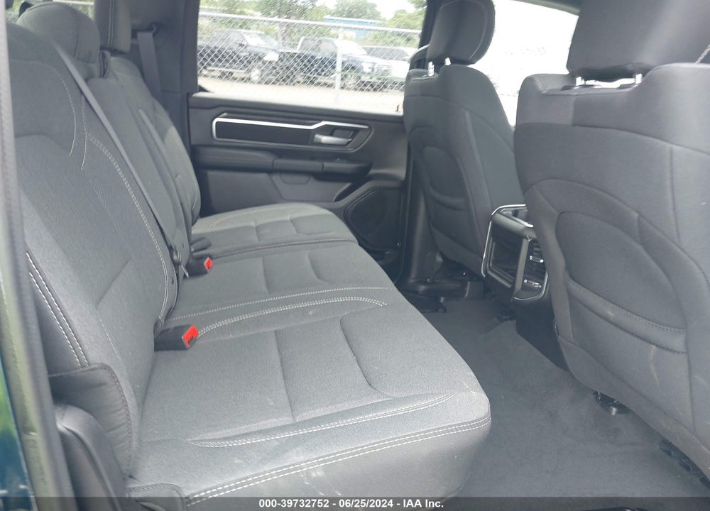 2024 RAM 1500 BIG HORN 4X4 5'7 BOX VIN: 1C6RRFFGXRN112476