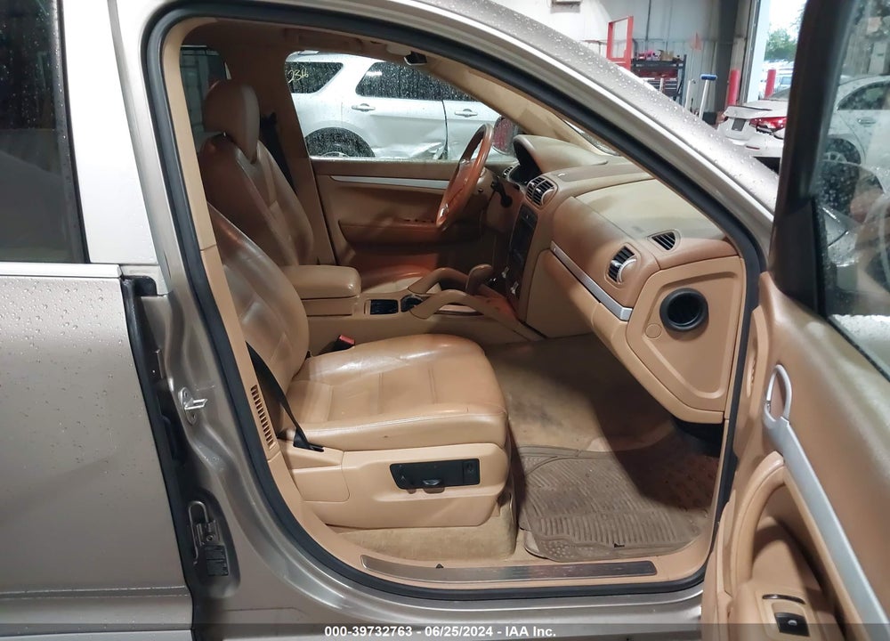 2005 PORSCHE CAYENNE VIN: WP1AA29PX5LA25506