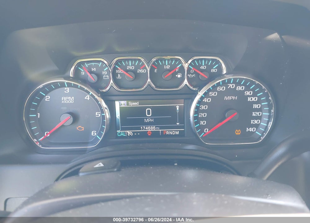 2016 CHEVROLET SUBURBAN LT VIN: 1GNSCHKC0GR405570