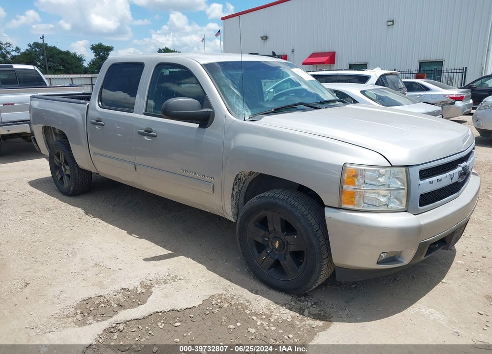 2007 CHEVROLET SILVERADO 1500 LT1 VIN: 2GCEC13C071695605