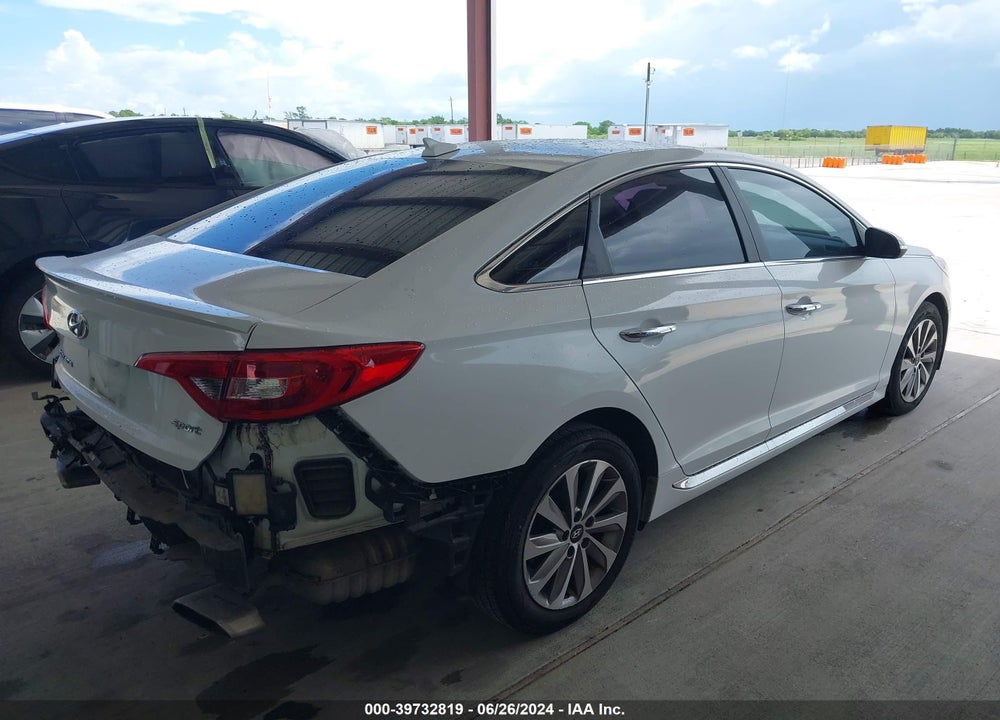 2015 HYUNDAI SONATA SPORT VIN: 5NPE34AF5FH252717