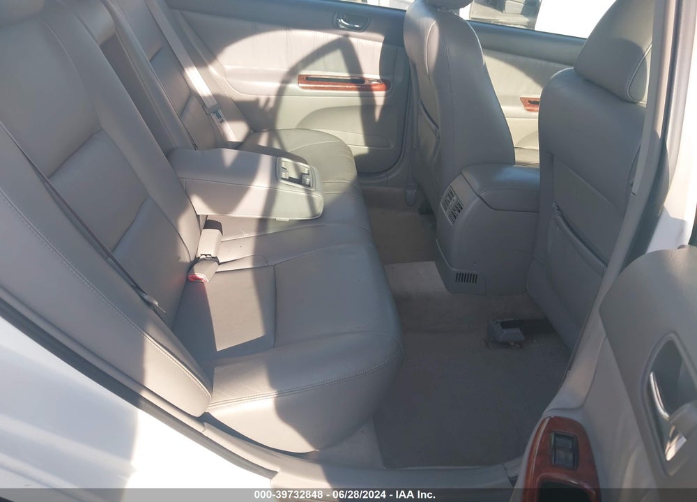 2005 TOYOTA CAMRY VIN: 4T1BF32K25U097706