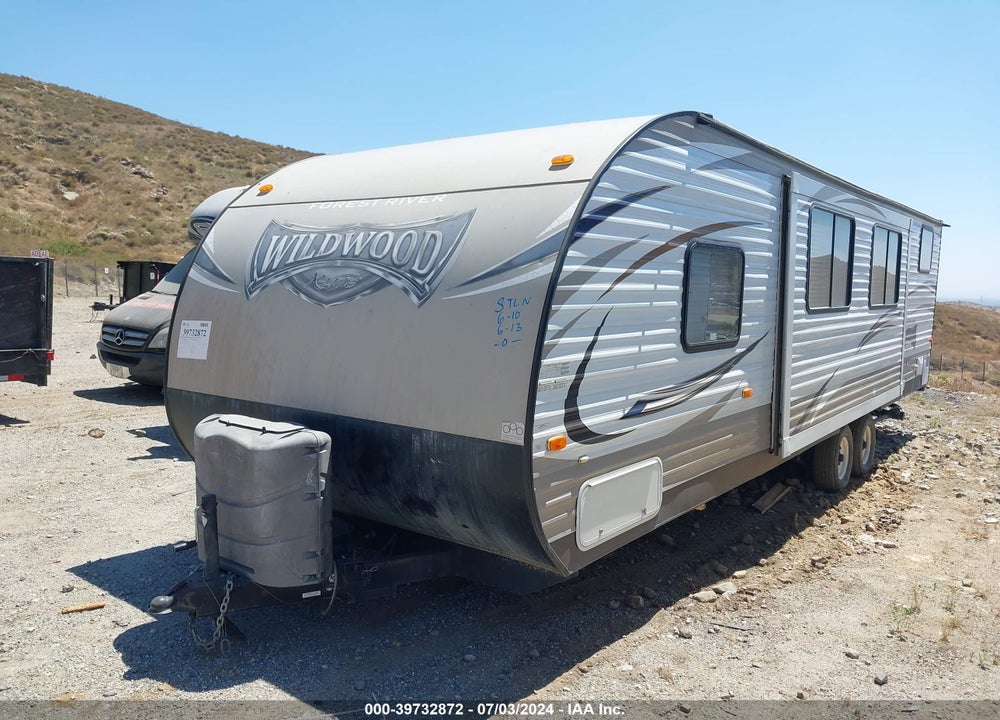 2016 FOREST RIVER WILDWOOD TRAVEL TRAILER VIN: 4X4TWDB24GE030658