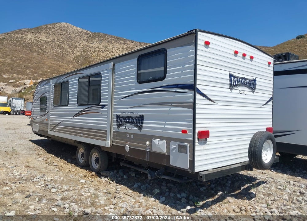 2016 FOREST RIVER WILDWOOD TRAVEL TRAILER VIN: 4X4TWDB24GE030658