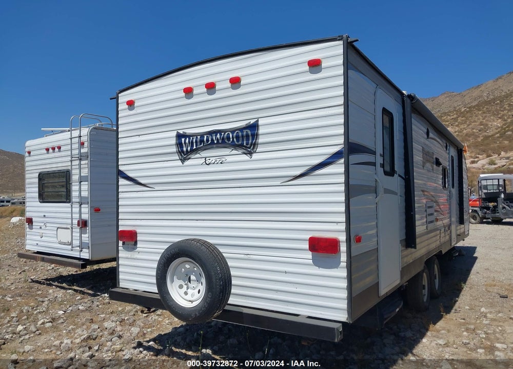 2016 FOREST RIVER WILDWOOD TRAVEL TRAILER VIN: 4X4TWDB24GE030658