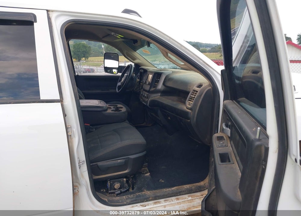 2019 RAM 2500 TRADESMAN 4X4 6'4 BOX VIN: 3C6UR5CL1KG691216