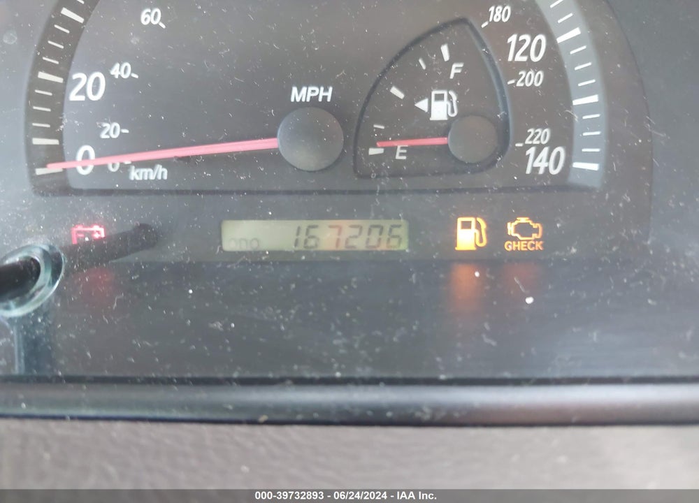 2002 TOYOTA CAMRY LE VIN: JTDBE32KX20071879