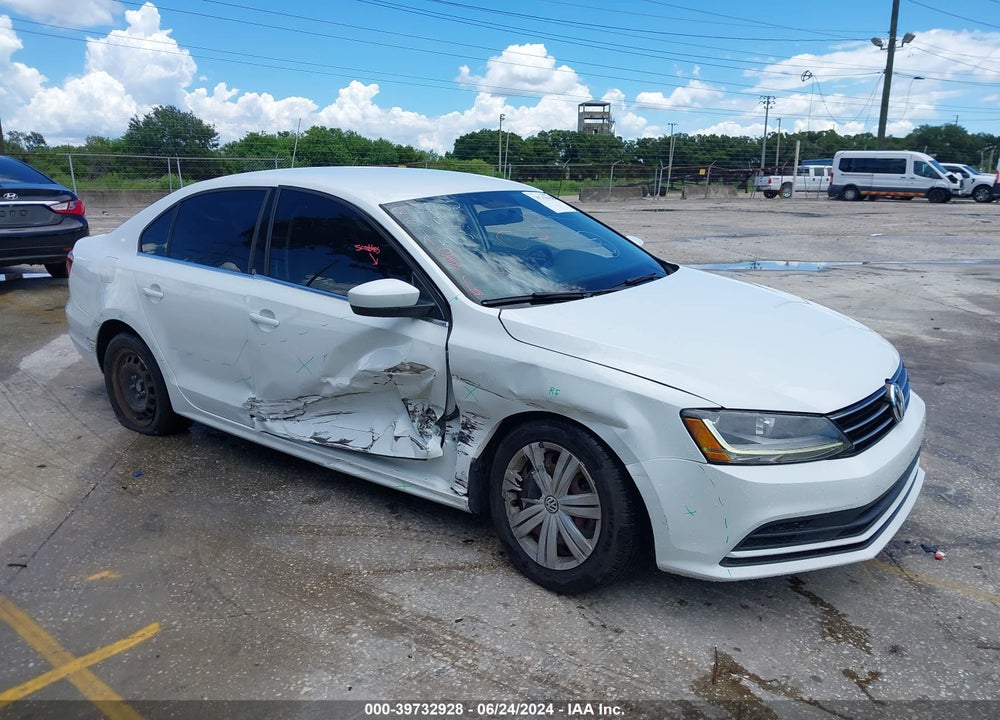 2017 VOLKSWAGEN JETTA 1.4T S VIN: 3VW2B7AJ5HM214118