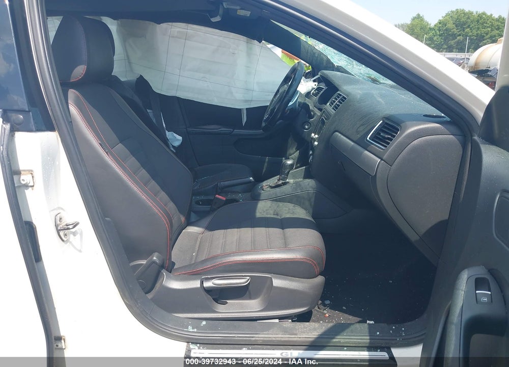 2012 VOLKSWAGEN JETTA GLI VIN: 3VW467AJ6CM420232