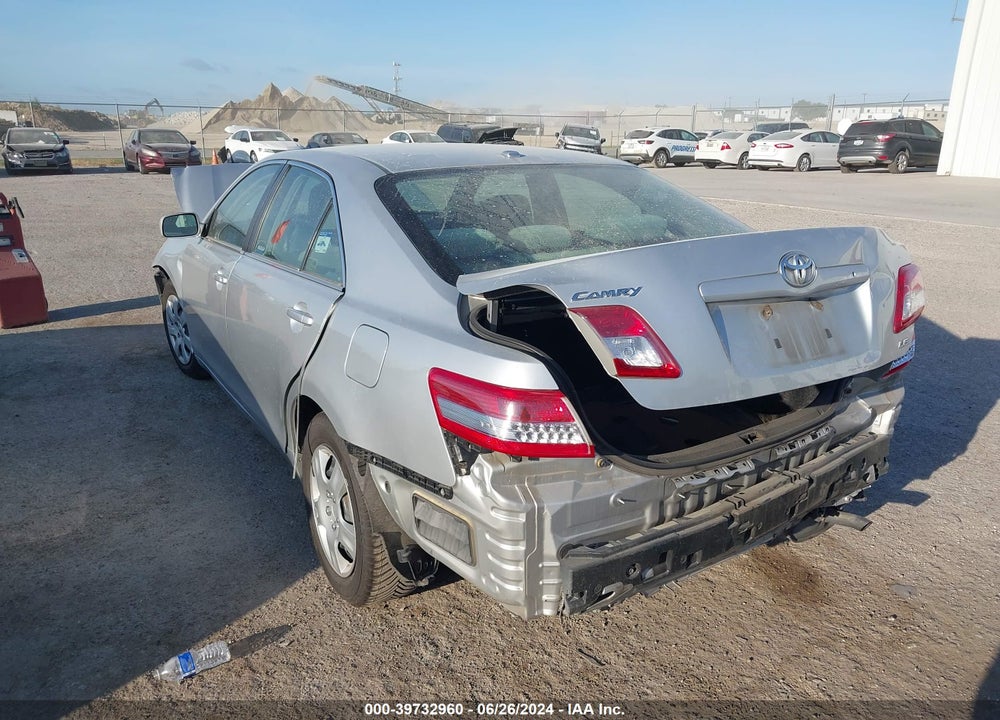 2010 TOYOTA CAMRY LE VIN: 4T1BF3EK8AU008565