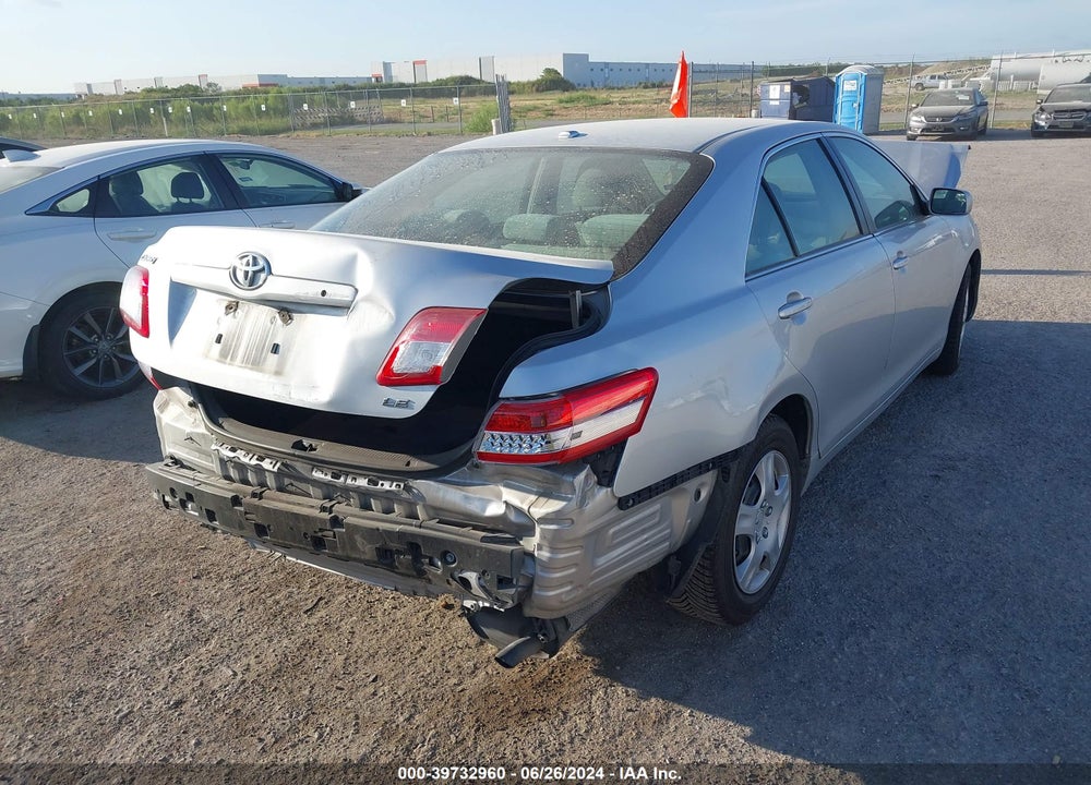 2010 TOYOTA CAMRY LE VIN: 4T1BF3EK8AU008565
