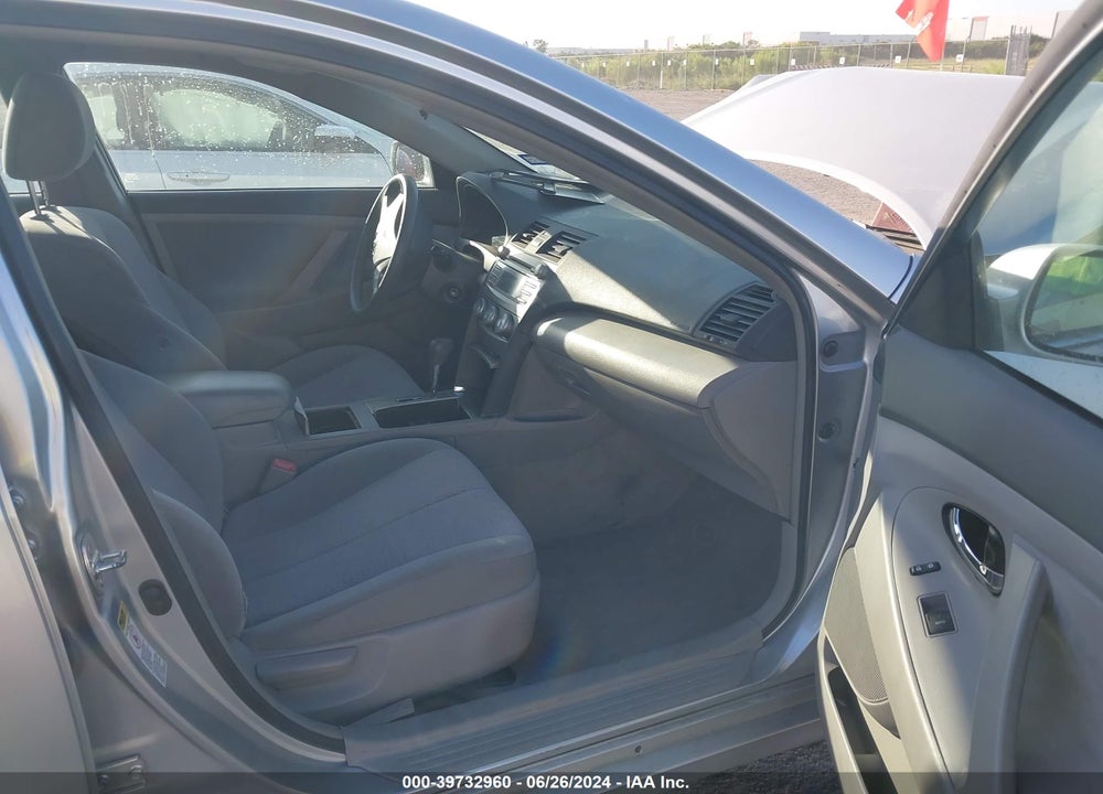 2010 TOYOTA CAMRY LE VIN: 4T1BF3EK8AU008565