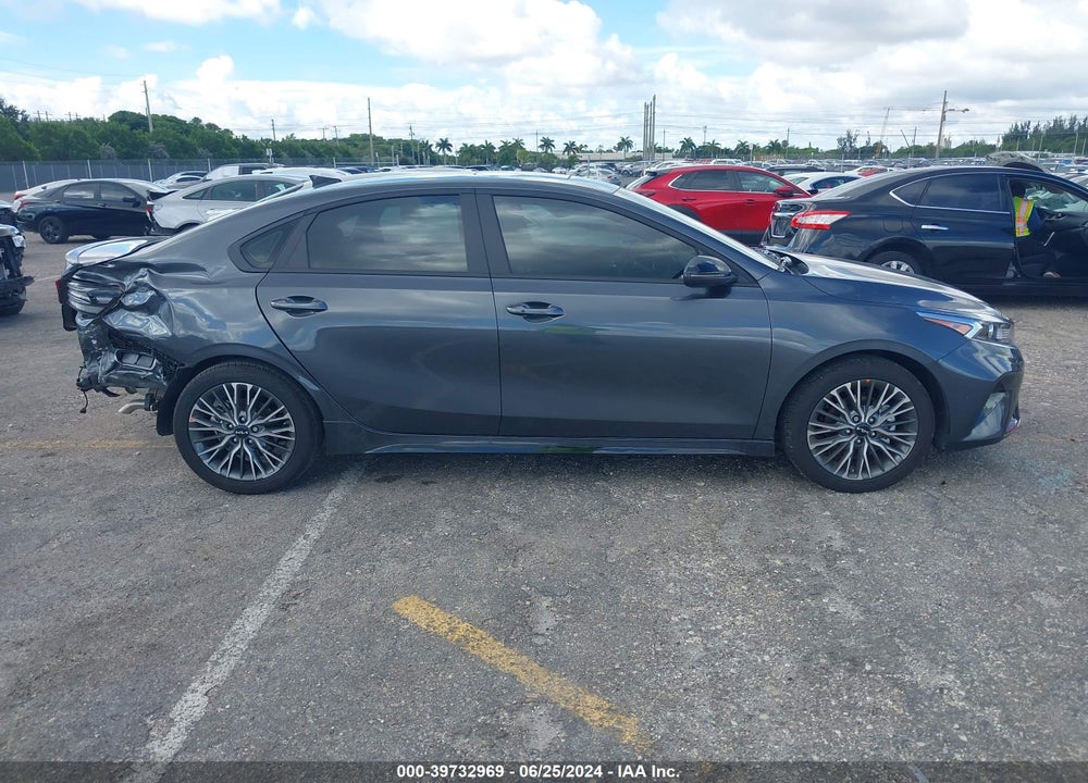 2024 KIA FORTE GT LINE VIN: 3KPF54AD4RE752213