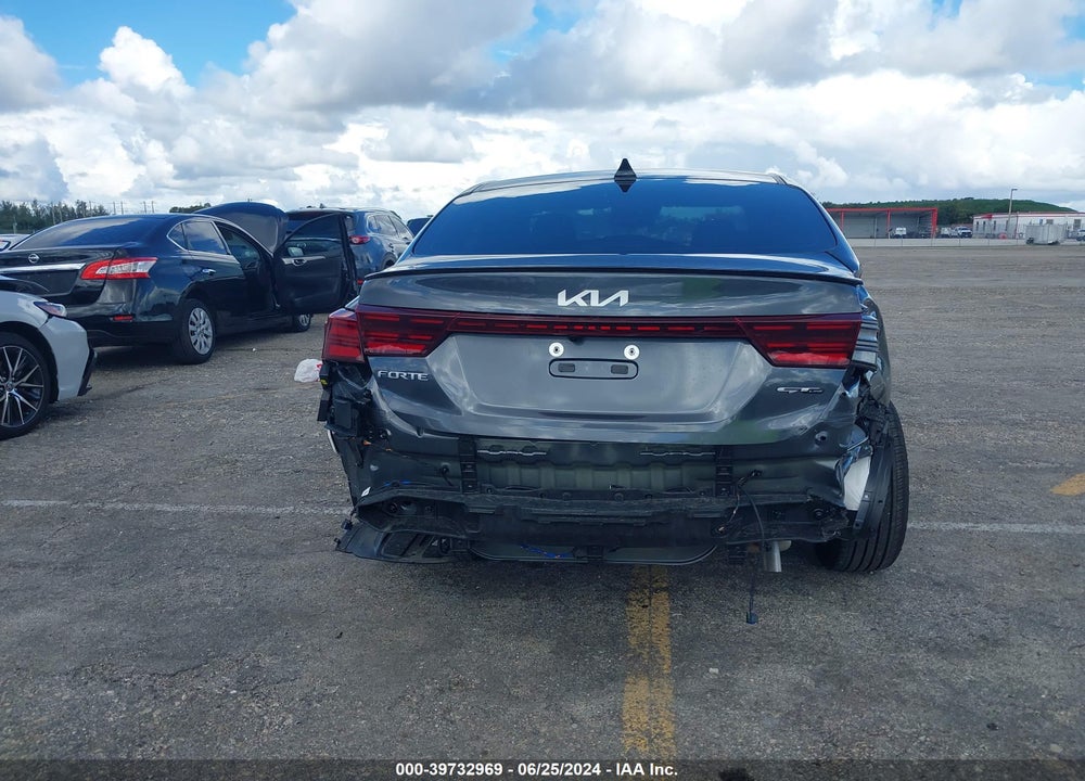 2024 KIA FORTE GT LINE VIN: 3KPF54AD4RE752213