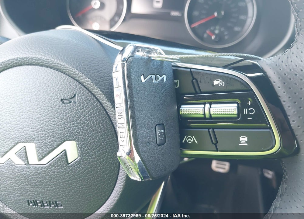 2024 KIA FORTE GT LINE VIN: 3KPF54AD4RE752213