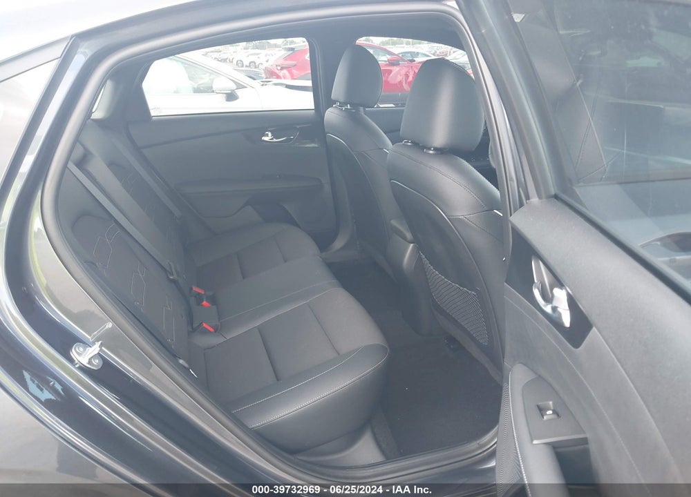 2024 KIA FORTE GT LINE VIN: 3KPF54AD4RE752213