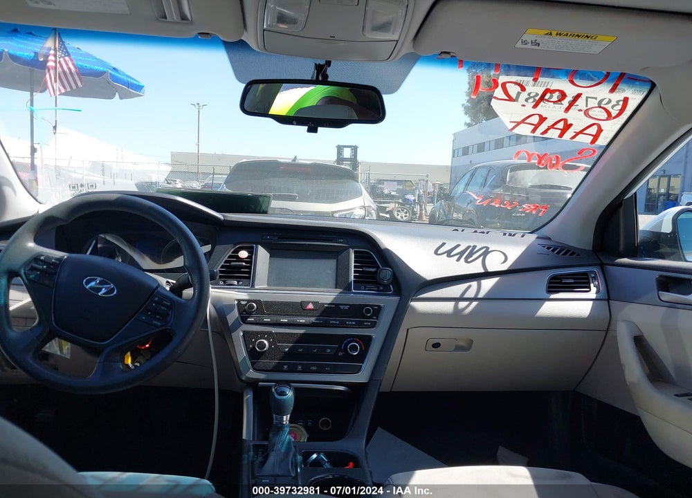 2016 HYUNDAI SONATA VIN: 5NPE24AF4GH295661