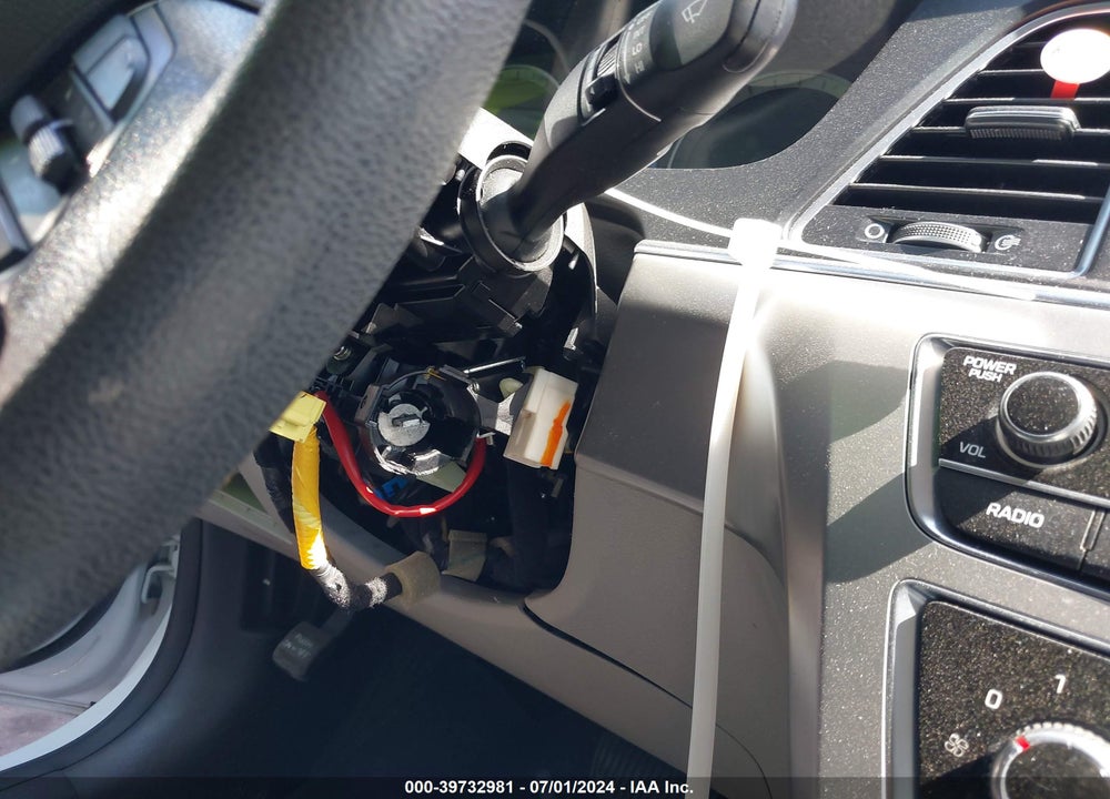 2016 HYUNDAI SONATA VIN: 5NPE24AF4GH295661