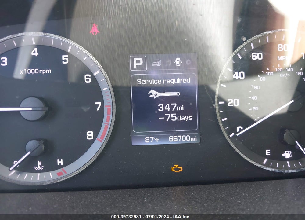 2016 HYUNDAI SONATA VIN: 5NPE24AF4GH295661