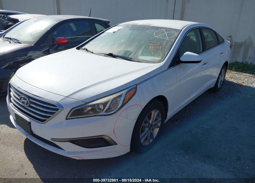 2016 HYUNDAI SONATA VIN: 5NPE24AF4GH295661