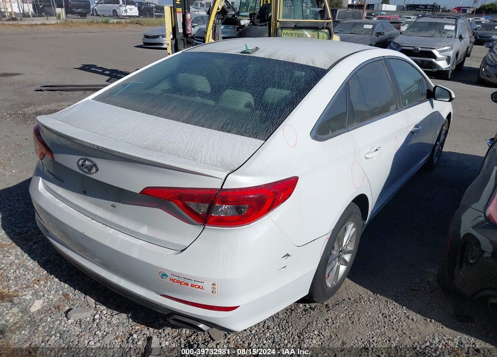 2016 HYUNDAI SONATA VIN: 5NPE24AF4GH295661