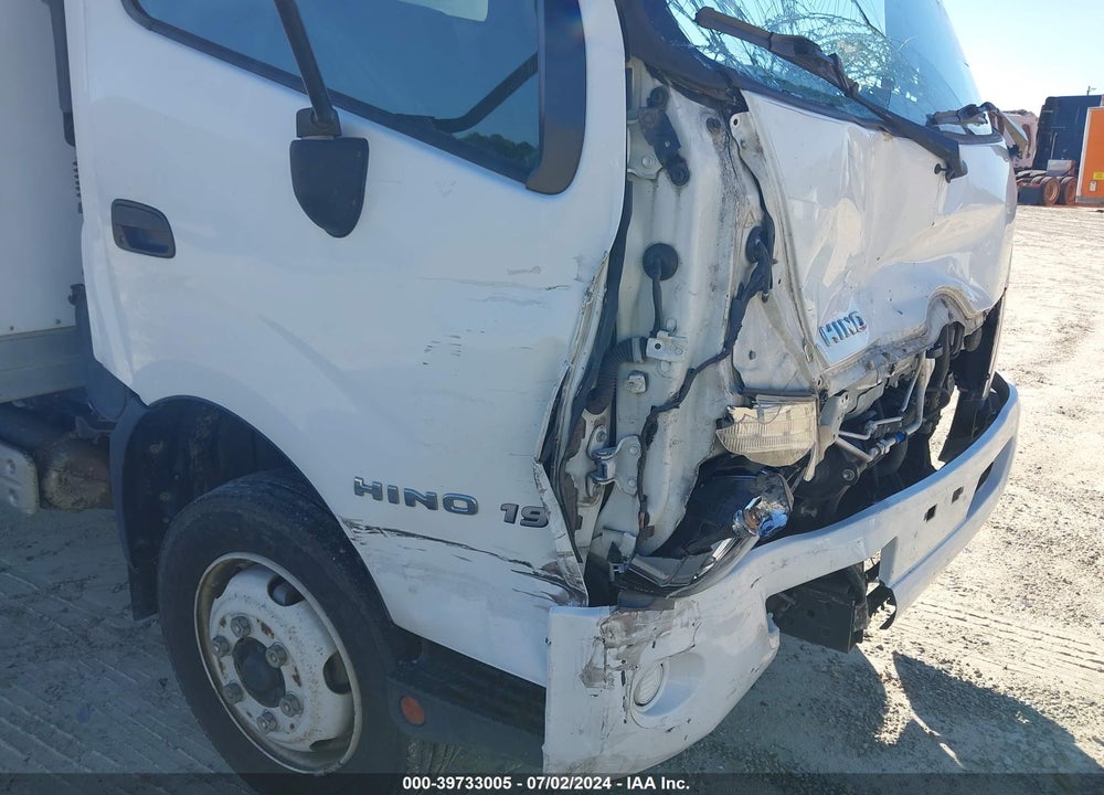 2019 HINO XJC740/XFC740 VIN: JHHSDM2H4KK008579