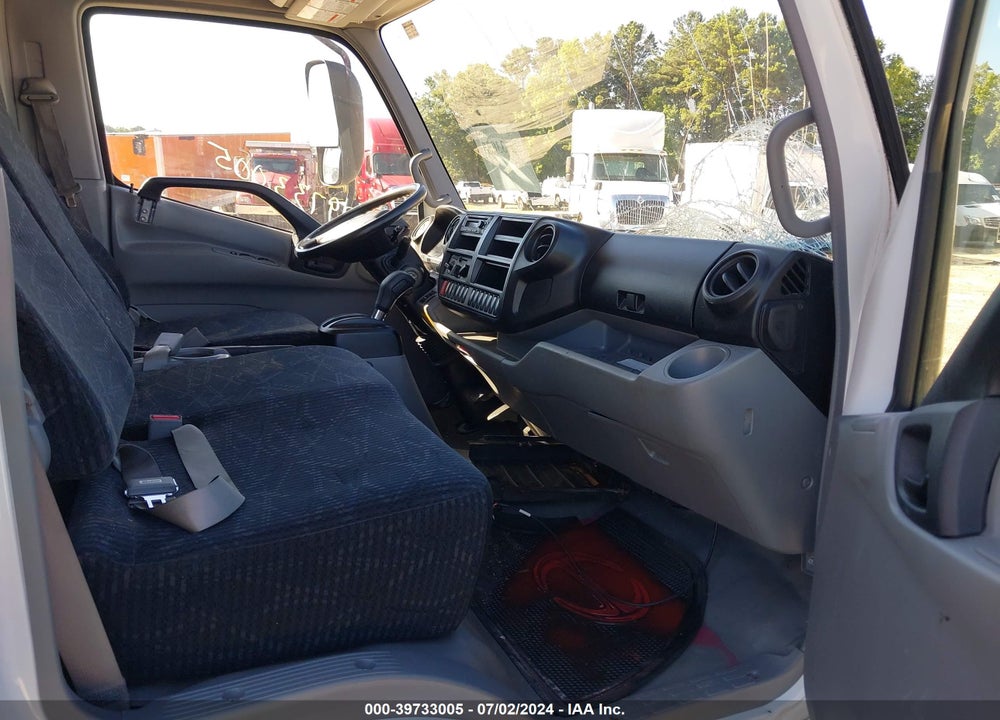 2019 HINO XJC740/XFC740 VIN: JHHSDM2H4KK008579