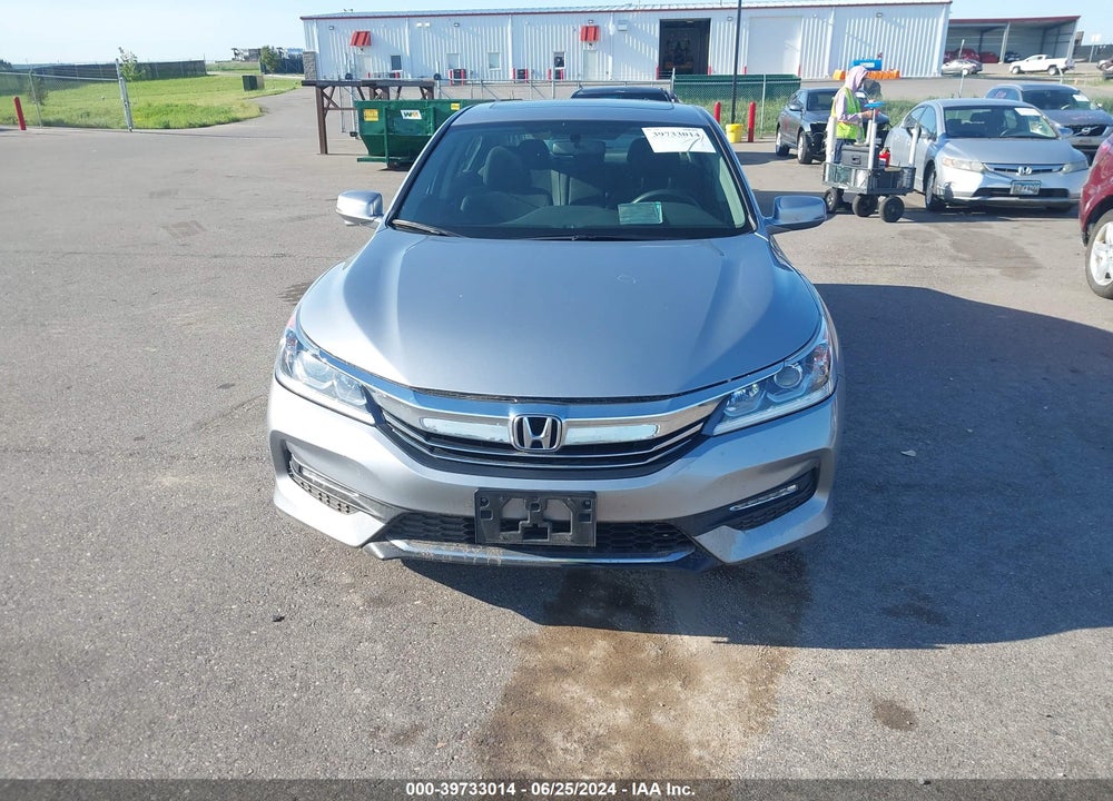 2017 HONDA ACCORD EX VIN: 1HGCR2F70HA157358