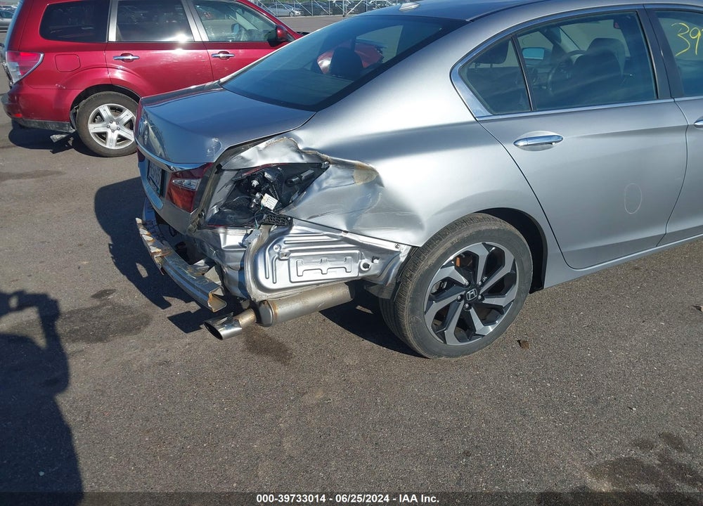 2017 HONDA ACCORD EX VIN: 1HGCR2F70HA157358