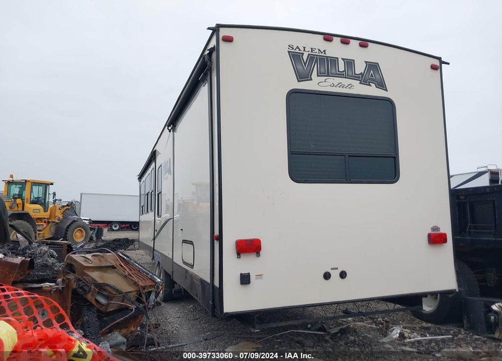 2015 FOREST RIVER SALEM VILLA 39FDEN VIN: 4X4TSMP2XFM023478