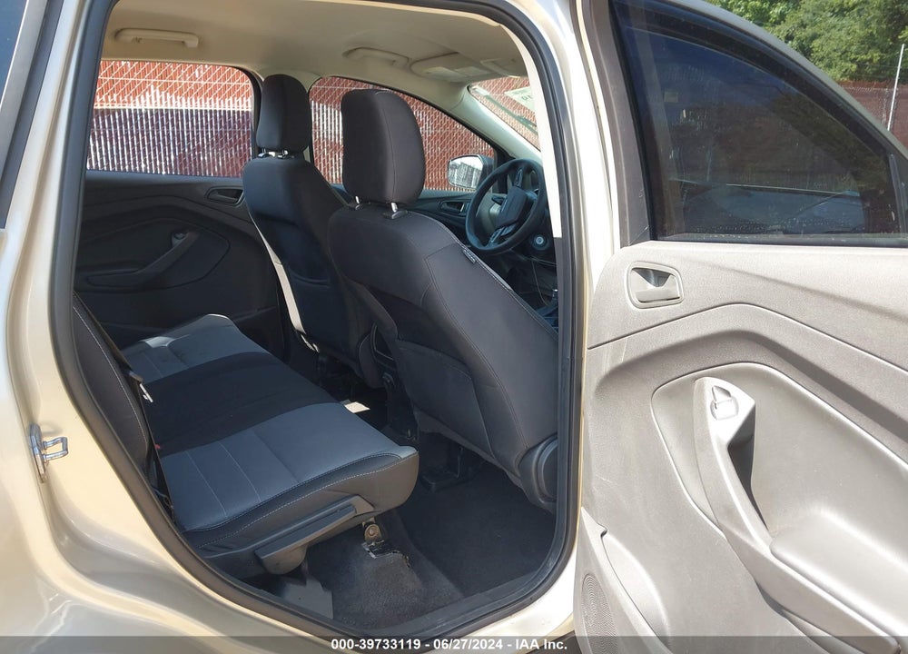 2018 FORD ESCAPE S VIN: 1FMCU0F79JUA84315