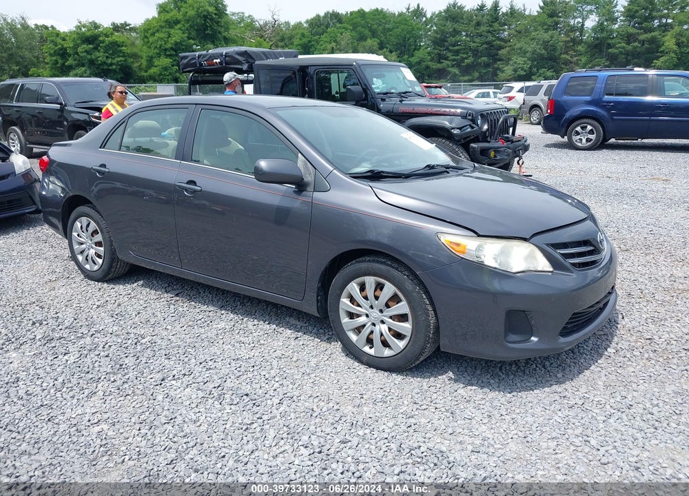 2013 TOYOTA COROLLA LE VIN: JTDBU4EE6DJ117882