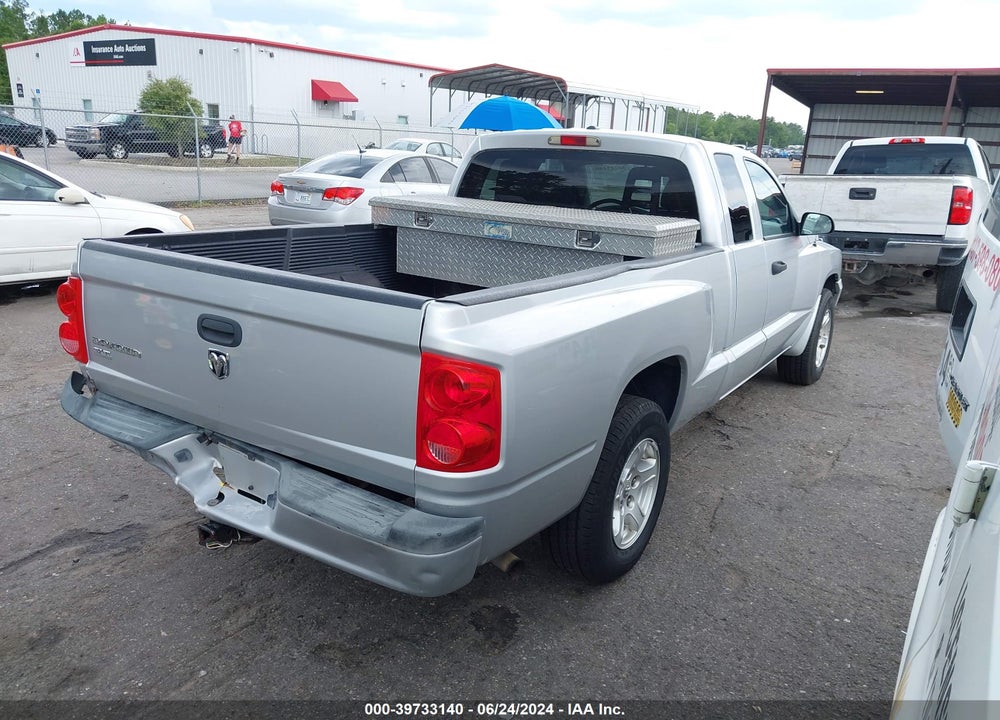 2007 DODGE DAKOTA SLT VIN: 1D7HE42K57S113103