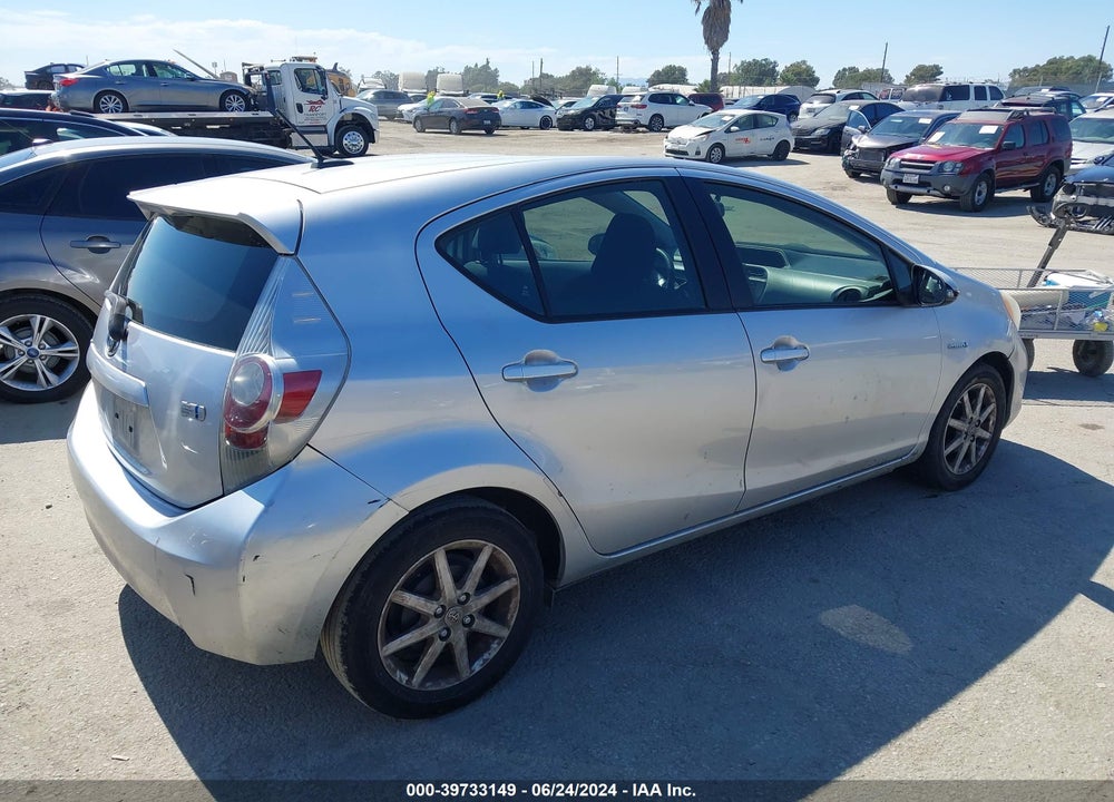 2012 TOYOTA PRIUS C THREE VIN: JTDKDTB3XC1008367