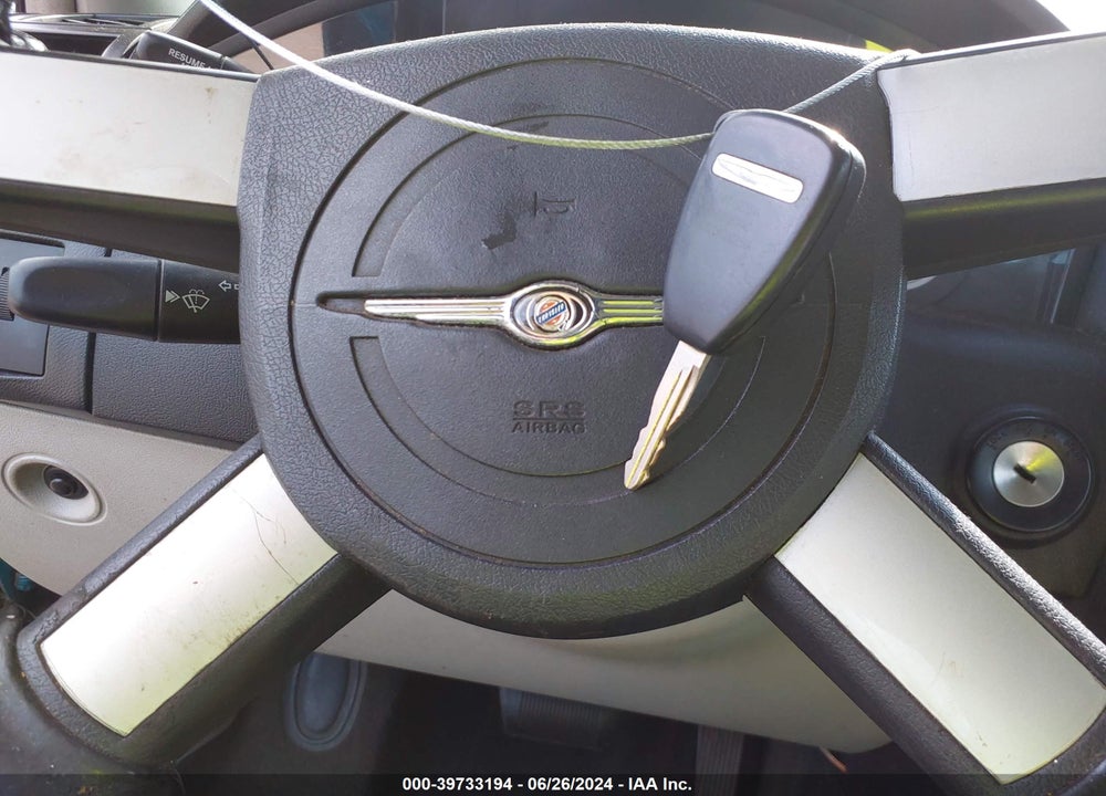 2007 CHRYSLER 300 TOURING VIN: 2C3KA53G37H753219