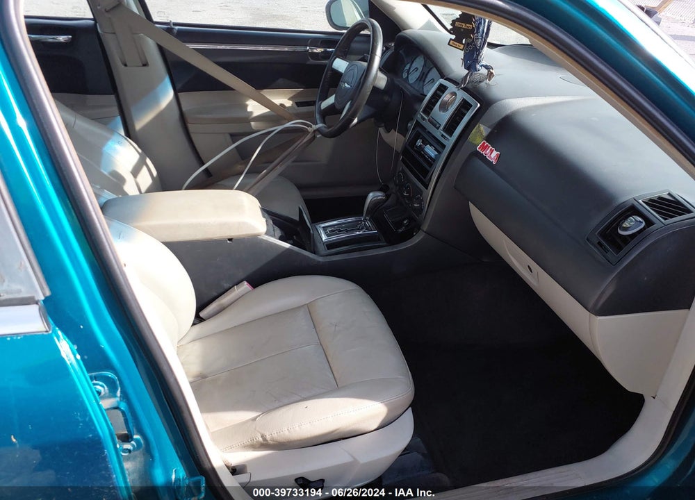 2007 CHRYSLER 300 TOURING VIN: 2C3KA53G37H753219
