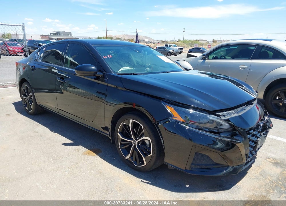 2023 NISSAN ALTIMA SR FWD VIN: 1N4BL4CV8PN312228