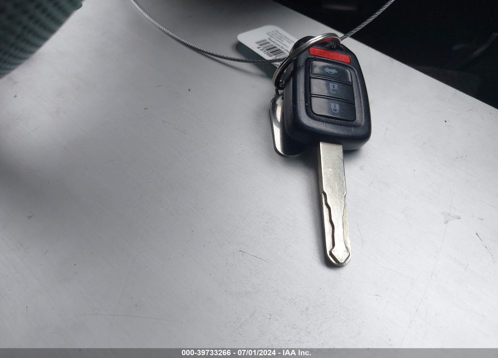 2018 HONDA CIVIC LX VIN: 19XFC2F57JE026474