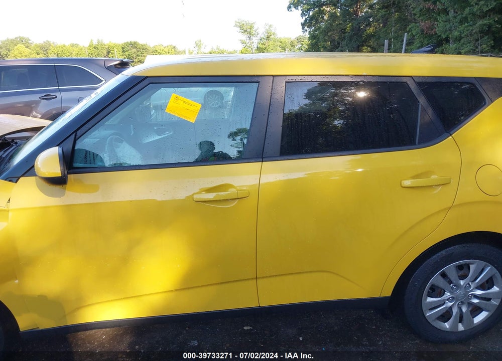 2020 KIA SOUL LX VIN: KNDJ23AU5L7105064