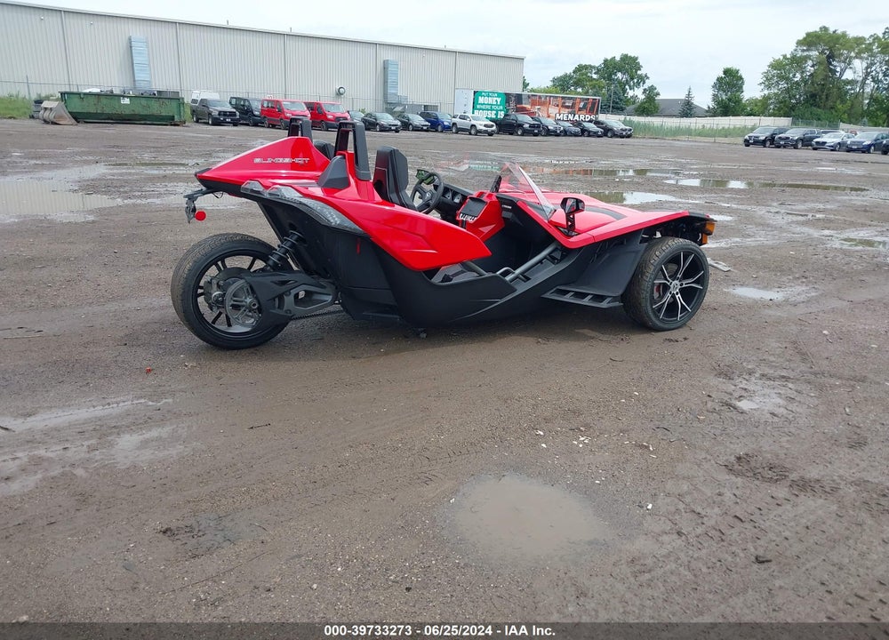2015 POLARIS SLINGSHOT SL VIN: 57XAAPFA4F5100535