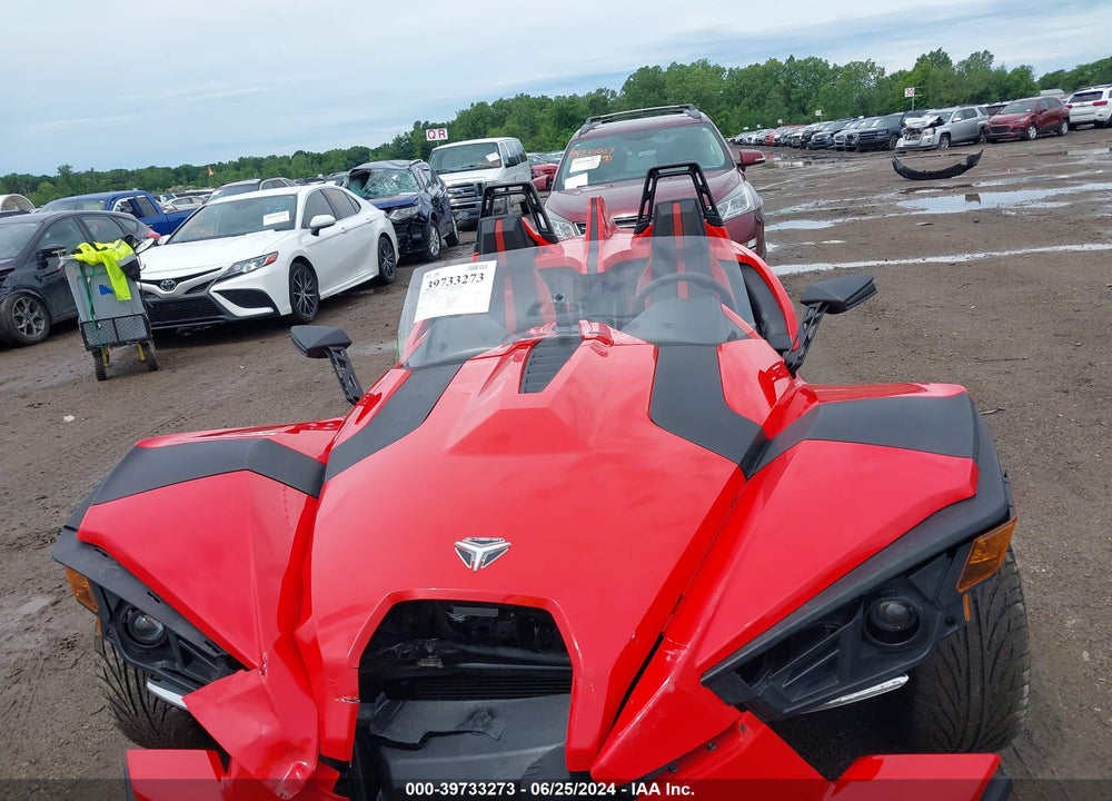 2015 POLARIS SLINGSHOT SL VIN: 57XAAPFA4F5100535